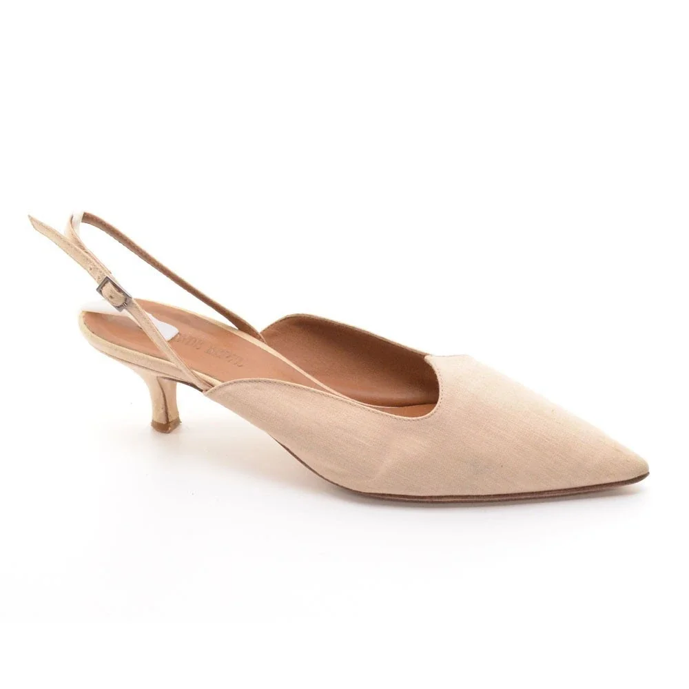Le Monde Beryl Canvas Slingback Pointy Toe Pumps 40